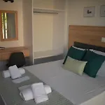 Apartment Bay *