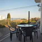 Bay *