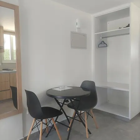 Bay Apartment