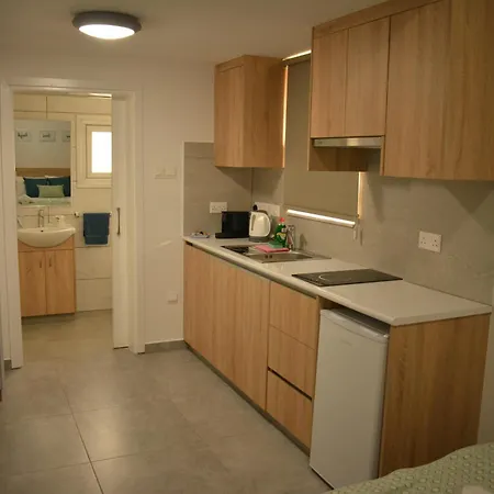 Bay Apartment