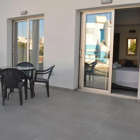 Bay Apartment