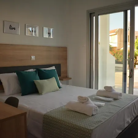 Apartment Bay *